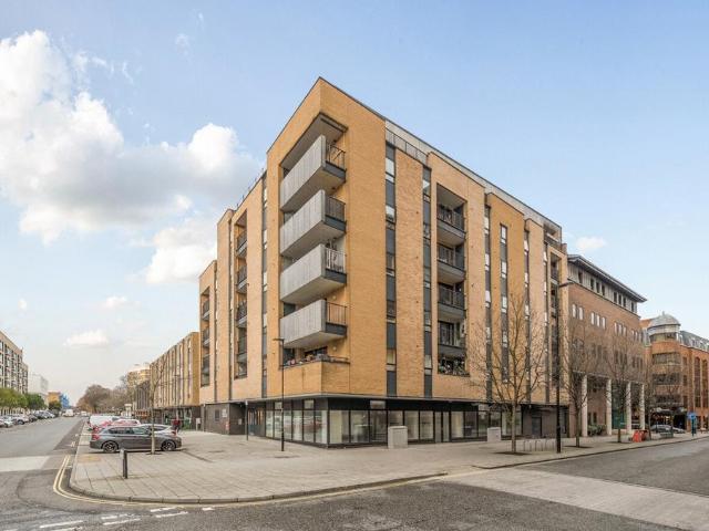 Flat for sale in St Mary's, City Of Southampton