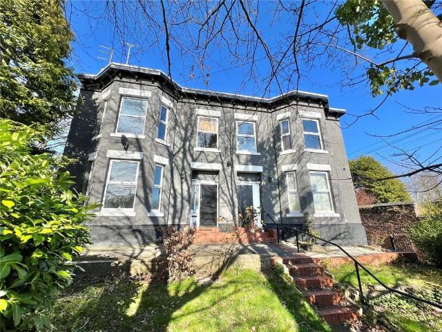 Flat for sale in Sedgley Park, Bury
