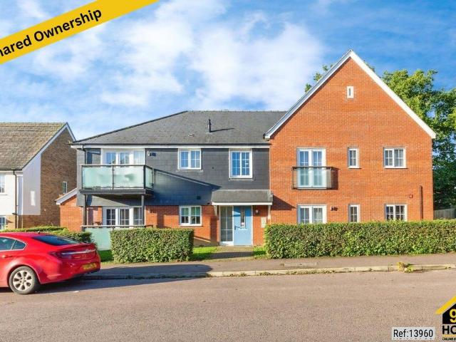 Flat for sale in Poplars, Shephall
