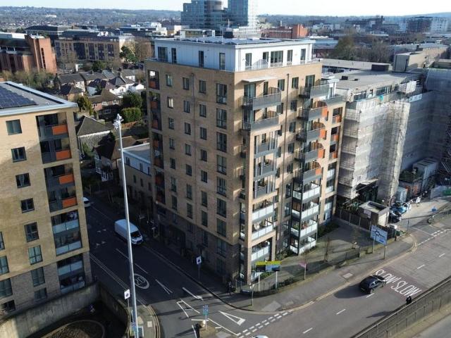 Flat for sale in North Watford