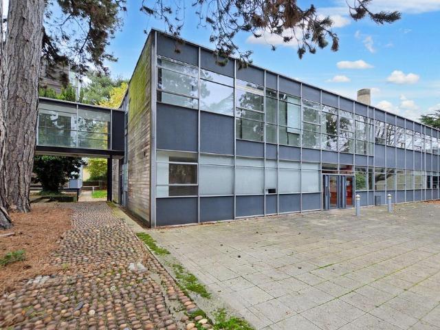 Flat for sale in St Albans, Bernards Heath