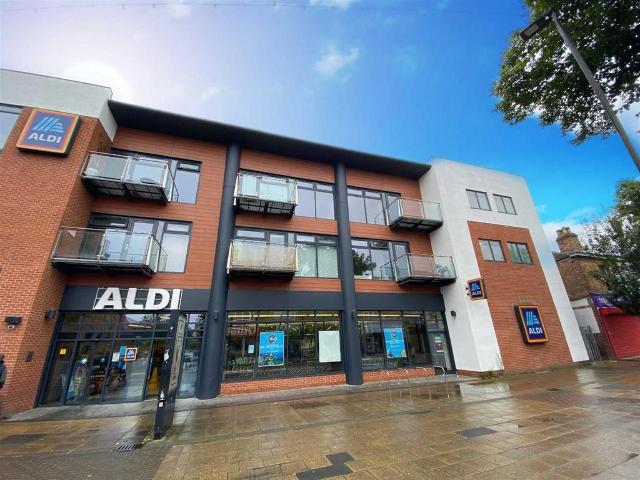 Flat for sale in Trafford Park, Greater Manchester
