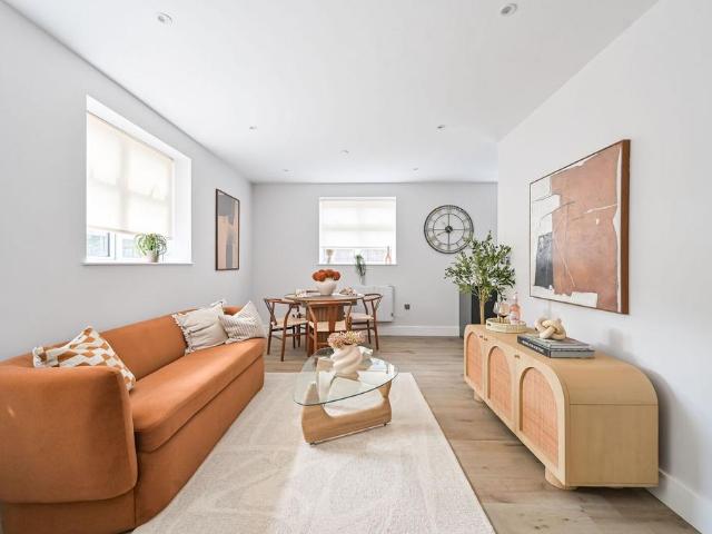 Flat for sale in Shoreditch, Greater London