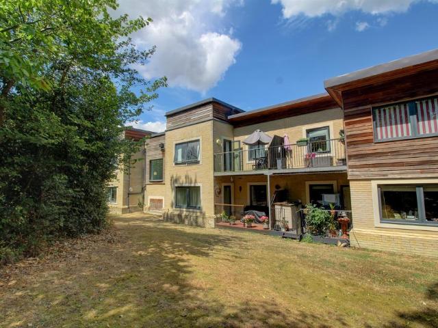 Flat for sale in Berechurch, Fordham Heath