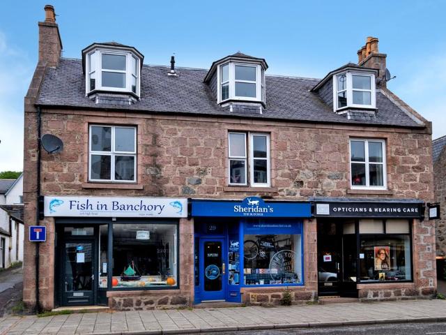 Flat for sale in Banchory, Scotland