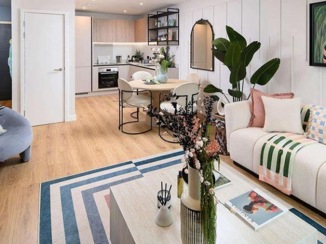 Flat for sale in North Watford