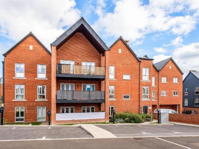 Flat for sale in Headbourne Worthy, Winchester