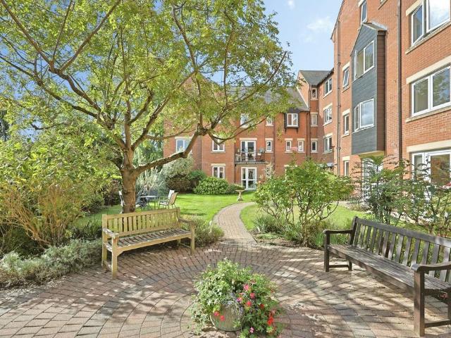Flat for sale in Thorpe Hamlet, Norwich
