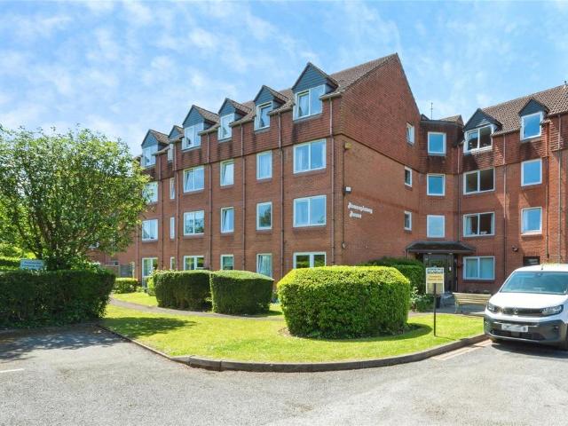 Flat for sale in Bitterne Park, City Of Southampton