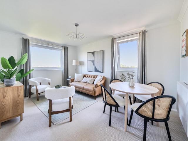 Flat for sale in Greater London
