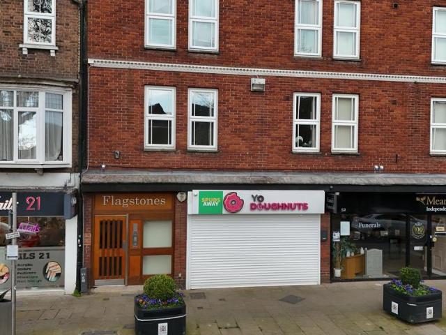 Flat for sale in Walton, Aylesbury