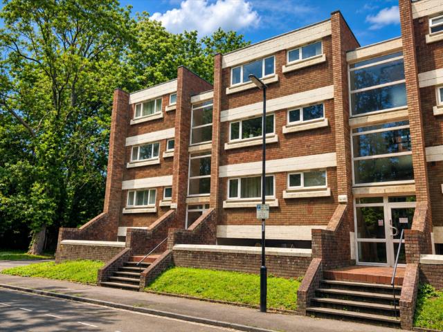 Flat for sale in Banister's Park, Isle Of Man