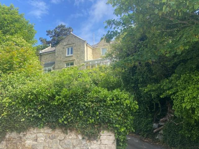 Flat for sale in Cowlease, Ventnor