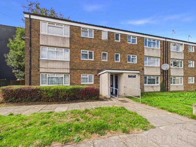 Flat for sale in Northgate, Glynde