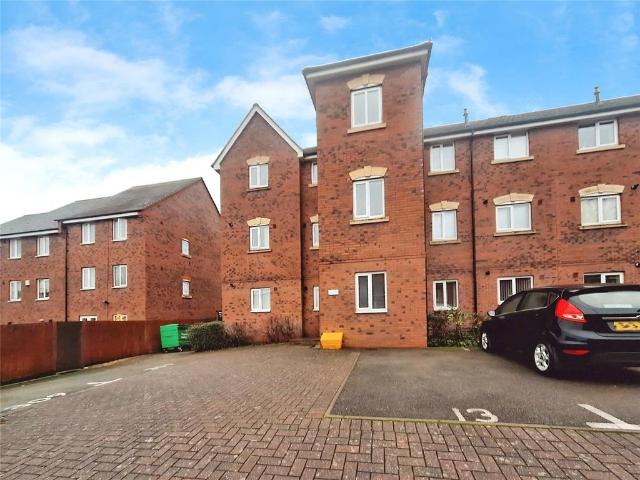 Flat for sale in Camp Hill, Warwickshire