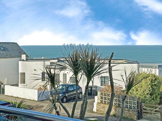 Flat for sale in Newquay, Cornwall