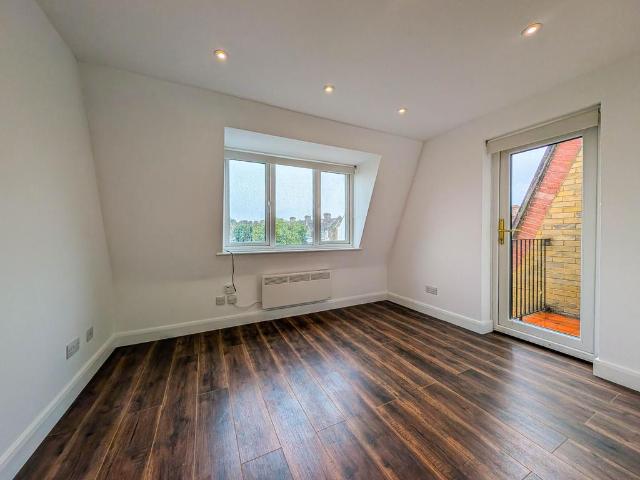 Flat for sale in London Borough of Merton, Greater London