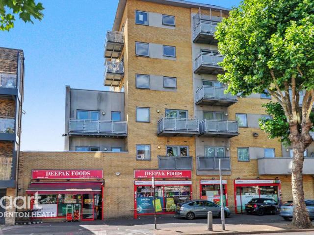 Flat for sale in London Borough of Croydon, Thornton Heath