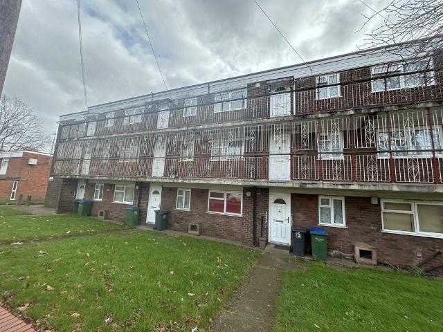 Flat for sale in Smethwick, West Midlands