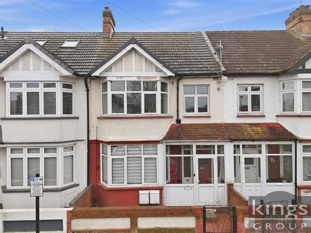 Flat for sale in Tottenham Hale, Greater London