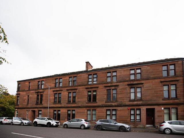 Flat for sale in Carlibar, Barrhead