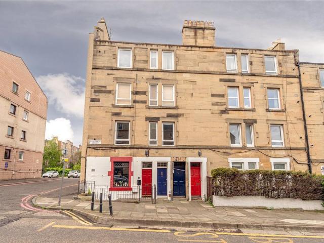 Flat for sale in Gorgie/Dalry, Scotland