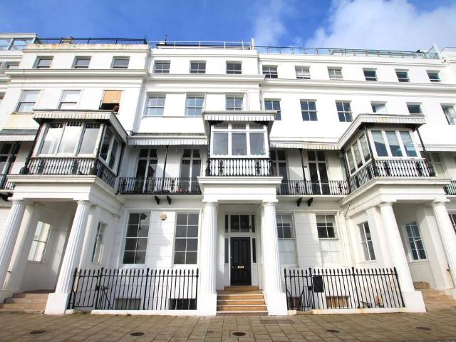 Flat for sale in Kemptown, Brighton & Hove