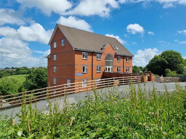 Flat for sale in St Stephens, Launceston