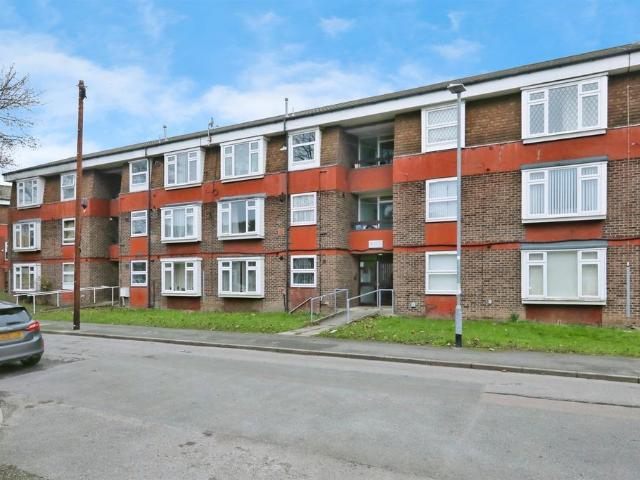 Flat for sale in Newtown, Costhorpe
