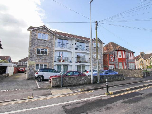 Flat for sale in Weston-super-mare, North Somerset