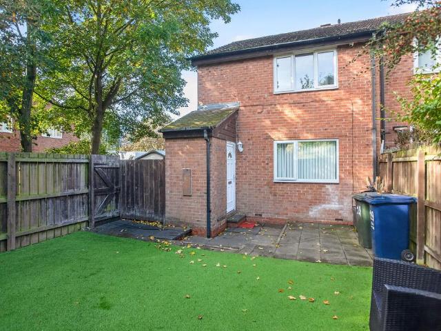 Flat for sale in Blucher, Newcastle upon Tyne