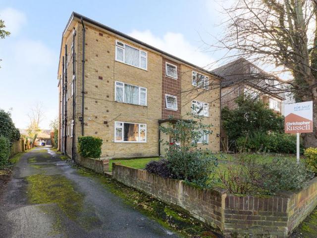 Flat for sale in Longlands, Halfway Street