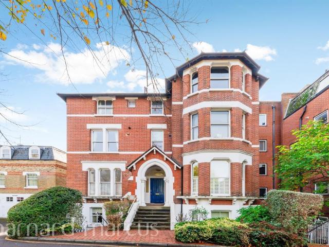 Flat for sale in Putney, Greater London