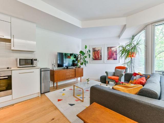 Flat for sale in Dartmouth Park, Greater London