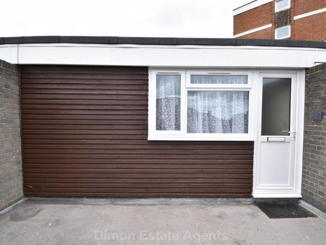 Flat for sale in Forton, Middlecroft