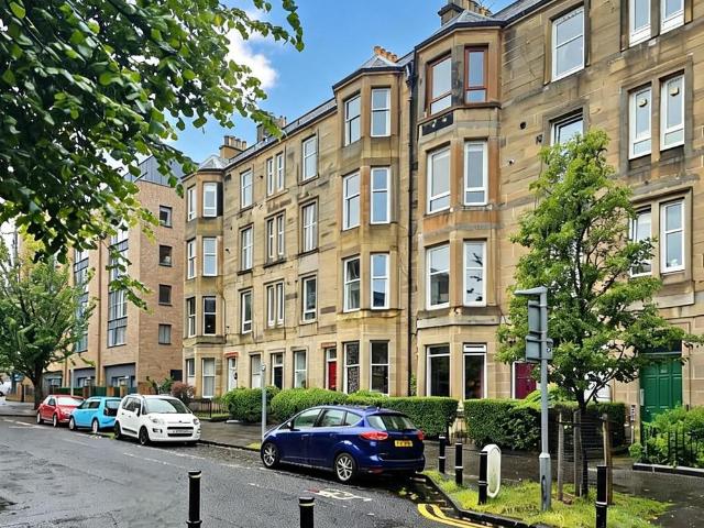 Flat for sale in Broughton, Scotland