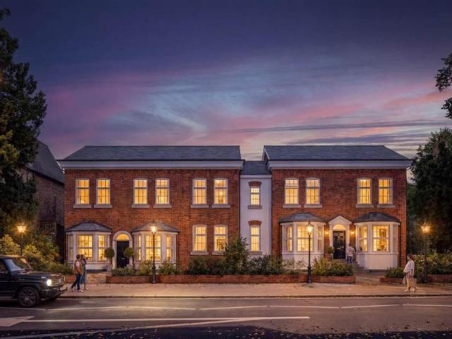 Flat for sale in Urmston, Trafford