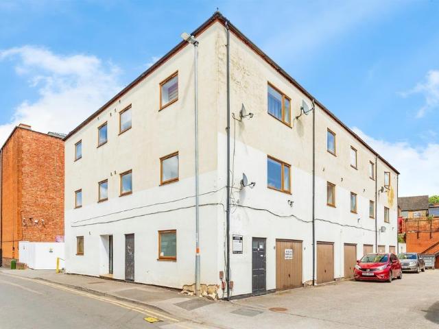 Flat for sale in Rushden