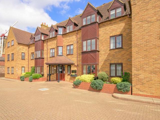 Flat for sale in Bargate, Boston