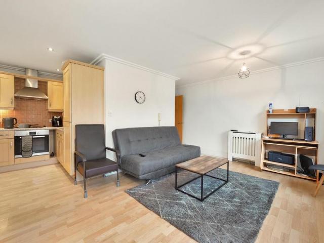 Flat for sale in Hendon, Isle Of Man