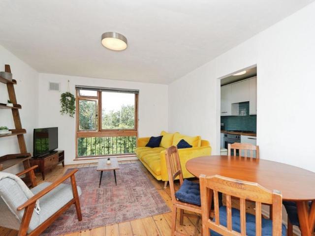 Flat for sale in Greater London