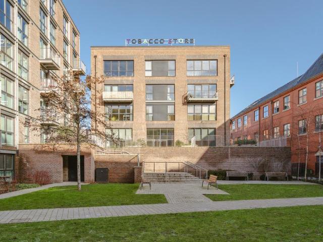 Flat for sale in Feckenham, City Of Bristol