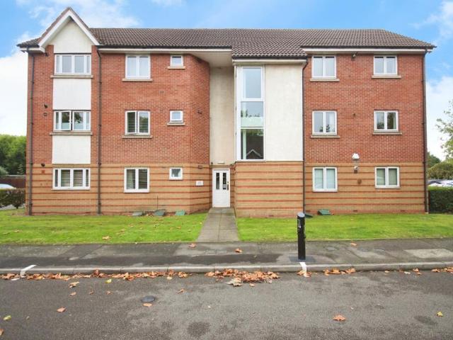 Flat for sale in Longford, West Midlands