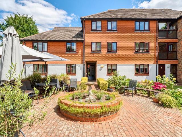 Flat for sale in Longport, The Bridge