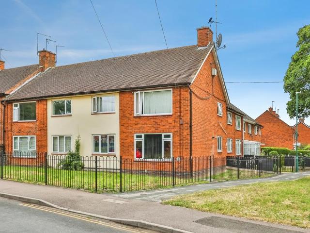 Flat for sale in Clifton, Haddon