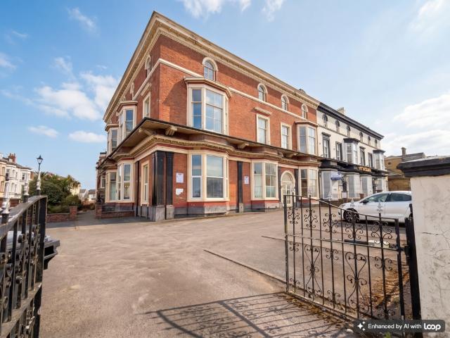 Flat for sale in Southport, Sefton