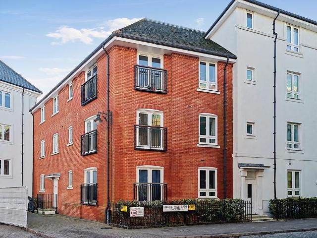 Flat for sale in St. Mildred's, The Bridge