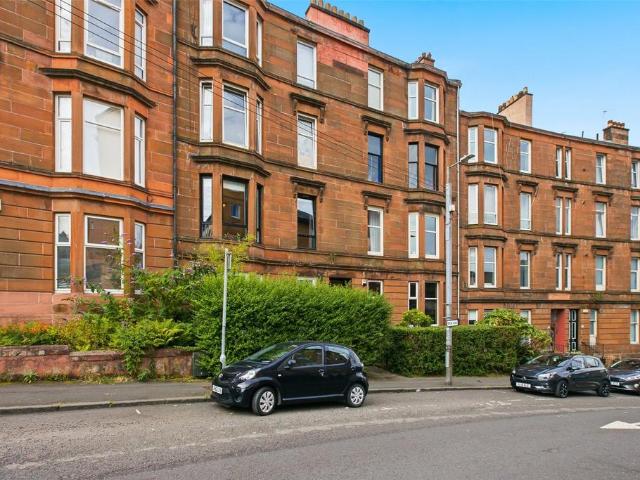 Flat for sale in North Woodside, Scotland