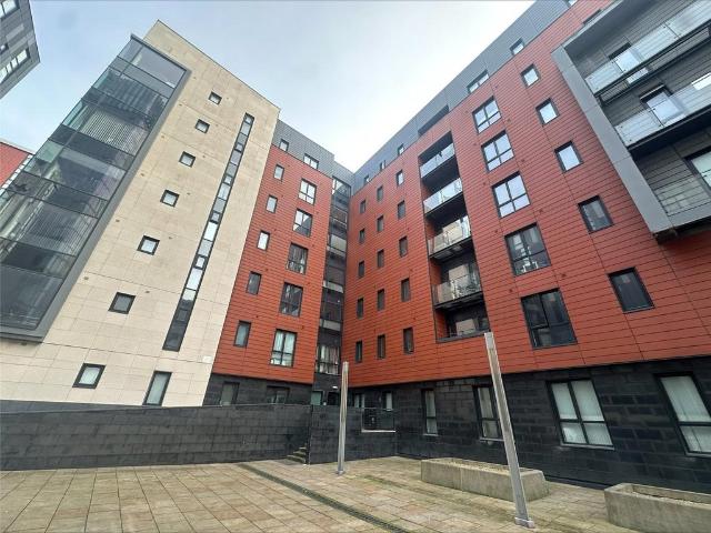 Flat for sale in Baltic Triangle, Calderstones