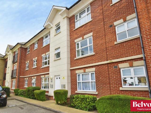 Flat for sale in Moulsham, Chelmsford